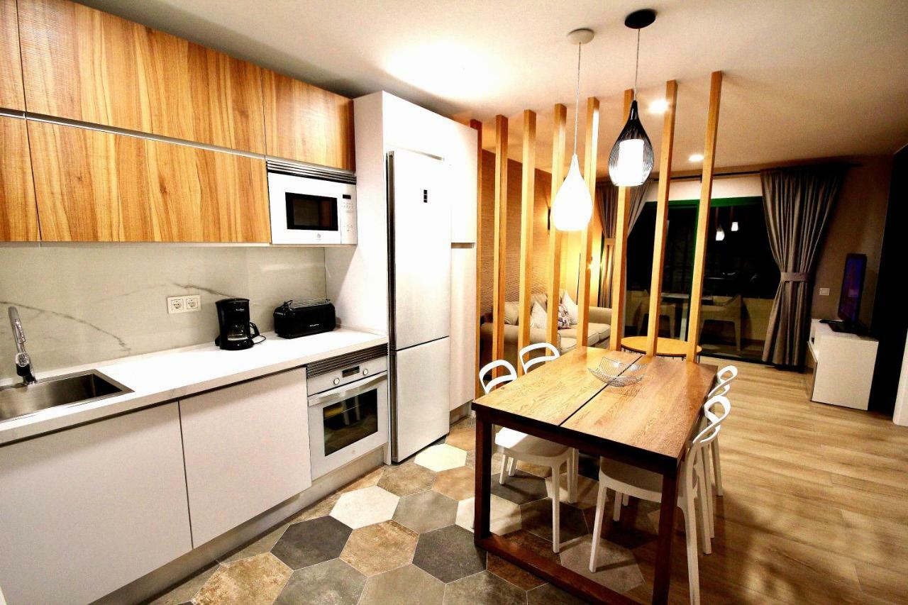 Calle Buenavista 1, Esquina Boulevar Timon. 莫罗德哈布雷 外观 照片